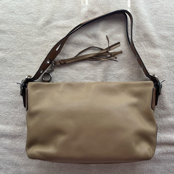 Coach Legacy Tassel Hobo - C05S-1417 - Picture 1 of 16